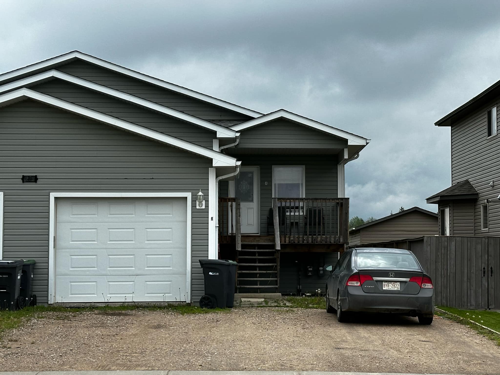 6815 47 St - C